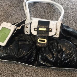 Black and white sharif purse